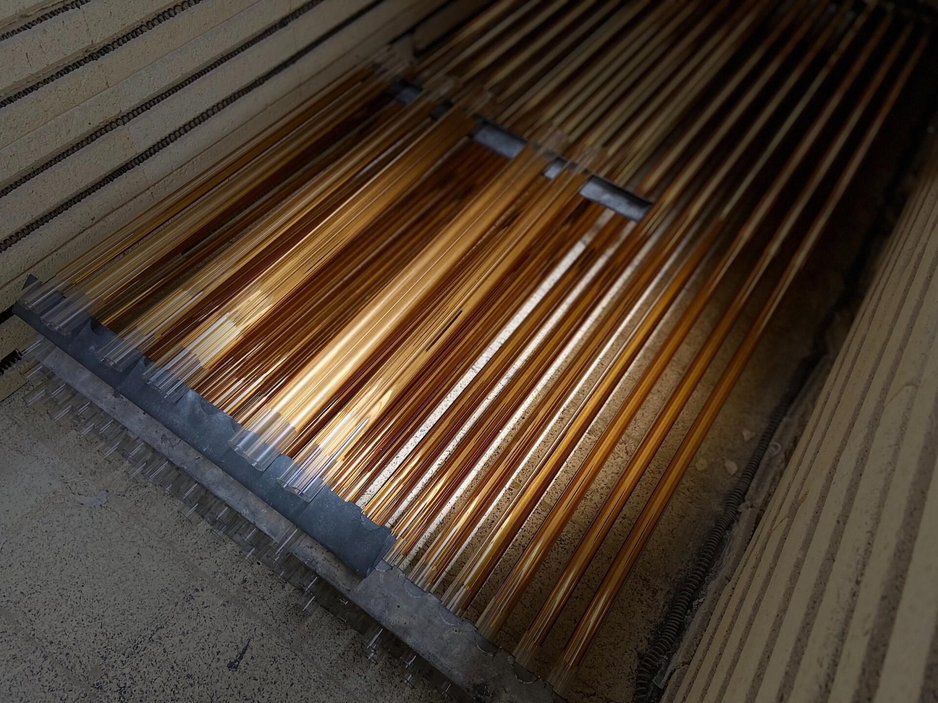 Reflector-backed twin-tube infrared replacement lamps manufactured by Fannon